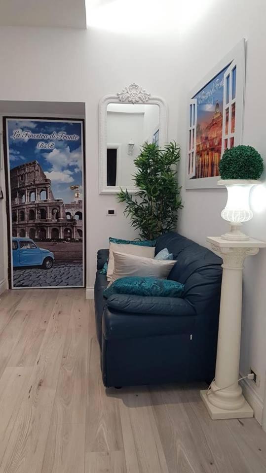 B&B La Finestra Di Fronte Rome Exterior photo